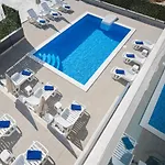 Blueview * Postira