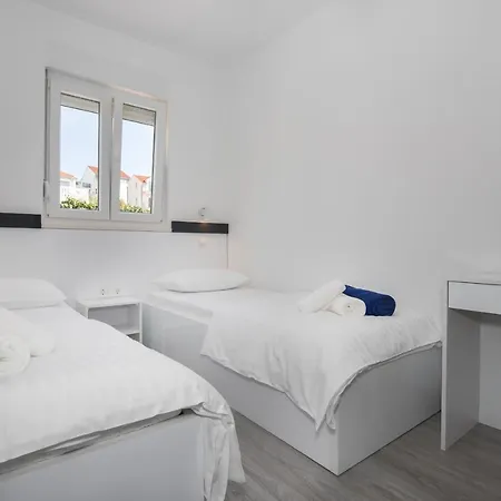 Blueview Apartament *