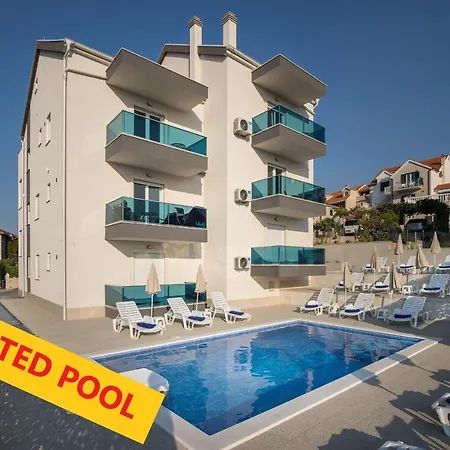 Blueview Apartament *