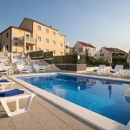 Blueview Apartment *